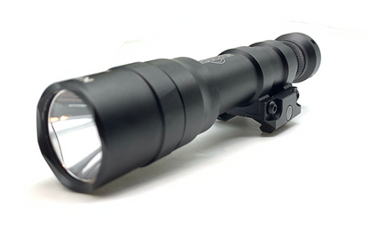 SF M600DF LED Scout Light - 1400 Lumens - BLK